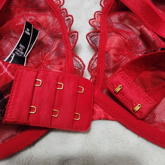 VICTORIA'S SECRET LUXE LINGERIE UNLINED FLORAL EMBROIDERED LOW CUT BRA Sz 36DDD - Picture 11 of 14